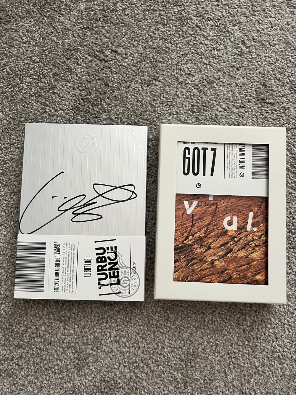 GOT7 signed albums